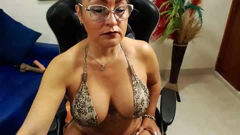 Tamara online show from November 2, 9:50 pm