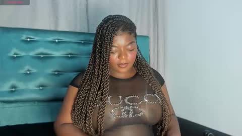 tamaramilleer online show from November 10, 4:55 am