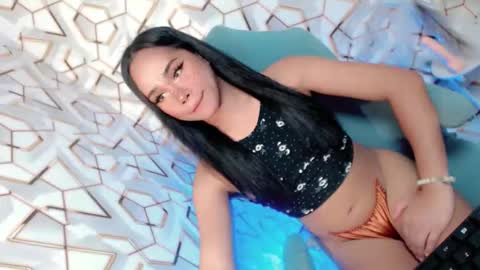 tamera_cummer0969 online show from May 7, 7:36 am