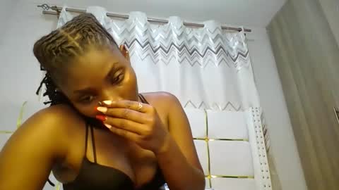 tamia online show from February 10, 9:25 pm