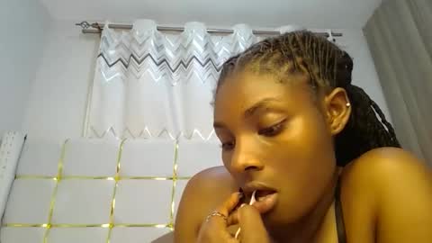 tamia online show from February 16, 8:44 pm