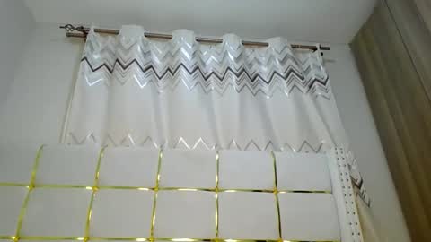 tamia online show from February 18, 9:09 pm