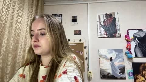 Karina online show from April 2, 7:33 pm