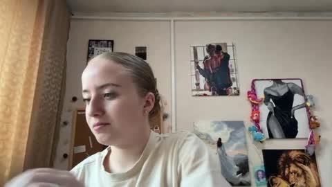 Karina online show from April 15, 2:24 pm