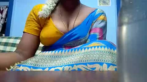 Snapshot of tamilmadhi520 chatting on May 23, 5:45 am tamilmadhi520 online show from May 23, 5:45 am