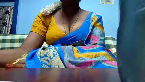 Snapshot of tamilmadhi520 chatting on June 7, 6:00 pm tamilmadhi520 online show from June 7, 6:00 pm