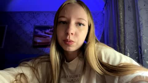 Jenny online show from April 15, 3:41 pm