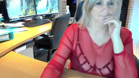 Snapshot of tammy4camfun chatting on January 29, 2:32 pm Tammy online show from January 29, 2:32 pm