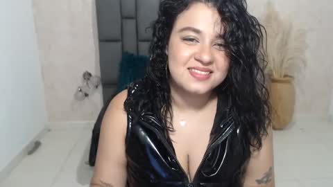 Snapshot of tammycooperr_ chatting on January 18, 6:03 am tammycooperr online show from January 18, 6:03 am