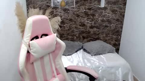 Snapshot of tammycooperr_ chatting on January 26, 9:08 am tammycooperr online show from January 26, 9:08 am