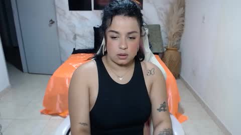 Snapshot of tammycooperr_ chatting on March 3, 3:41 am tammycooperr online show from March 3, 3:41 am