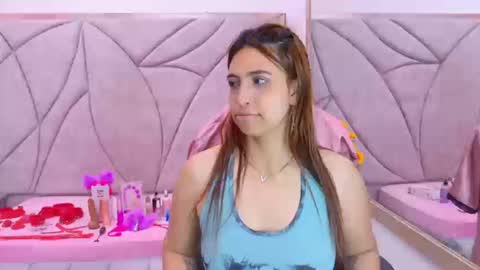 Snapshot of tammysmilee chatting on November 6, 4:02 am Tammy online show from November 6, 4:02 am