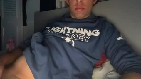 Snapshot of tampabigcock chatting on November 28, 6:05 am tampabigcock online show from November 28, 6:05 am