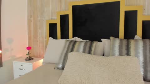 Snapshot of tamy_honey chatting on February 6, 8:02 pm Tamy online show from February 6, 8:02 pm