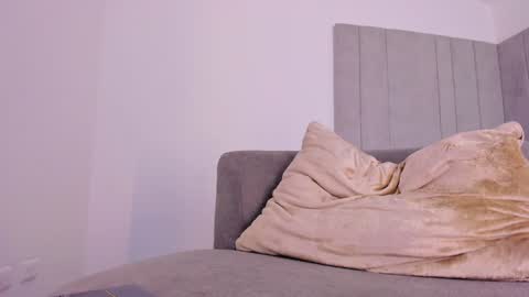 Tamy Leen online show from December 4, 9:29 am