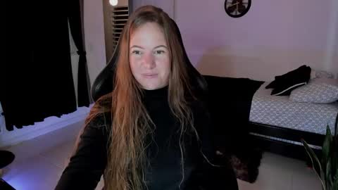 Snapshot of tamy_shine87 chatting on May 15, 11:01 pm Im Samy online show from May 15, 11:01 pm