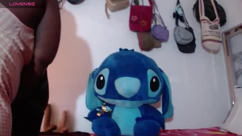 Snapshot of tamyjhonson chatting on June 4, 1:28 pm Tamy Jhonson online show from June 4, 1:28 pm