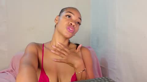 tamylynn online show from March 6, 10:28 pm