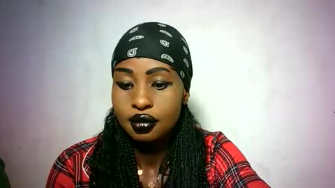 Snapshot of tanasha_20 chatting on May 4, 6:48 pm tanasha_20 online show from May 4, 6:48 pm