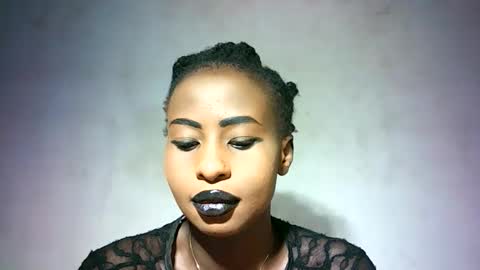 Snapshot of tanasha_20 chatting on May 27, 9:39 am tanasha_20 online show from May 27, 9:39 am