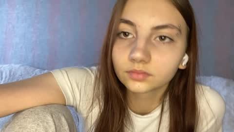 Alice online show from April 13, 9:59 am