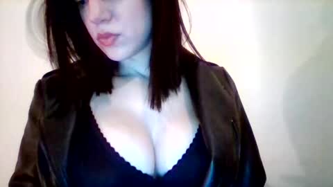 taniatalisha online show from May 8, 10:37 pm