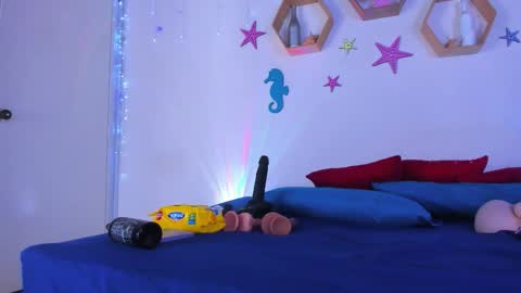 3 Tanisha 3 online show from March 29, 11:43 am