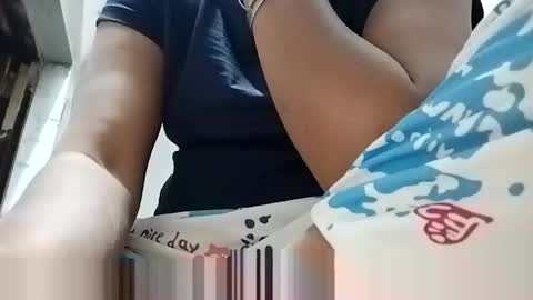 taniya_roy4628 online show from March 11, 4:13 pm