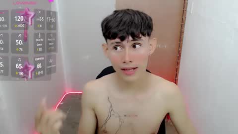 Snapshot of tanjiro_cute chatting on January 7, 3:35 am Andres online show from January 7, 3:35 am