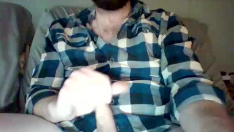 Snapshot of tanlines85 chatting on December 13, 8:58 pm Help Me Edge online show from December 13, 8:58 pm