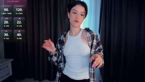 Anna online show from April 20, 7:11 am