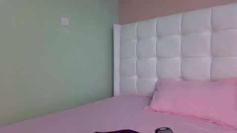 tania online show from December 21, 3:58 am