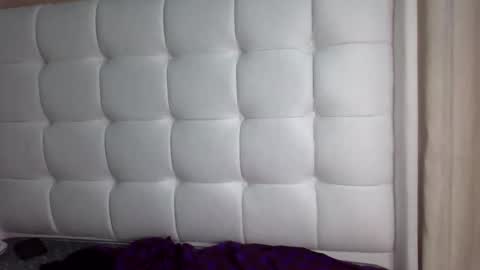 tania online show from December 30, 12:32 am