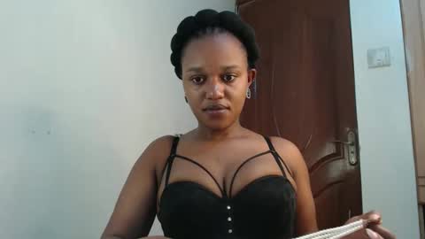 tania online show from April 7, 1:11 pm