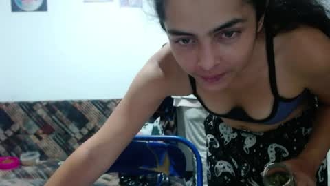 Angeline  Follow  online show from May 15, 11:56 pm