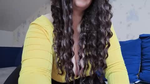 Snapshot of tanya_vader chatting on June 6, 7:24 am Vader online show from June 6, 7:24 am