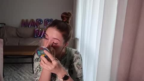 Snapshot of tanywish chatting on November 13, 2:05 pm Tanya Chudo online show from November 13, 2:05 pm