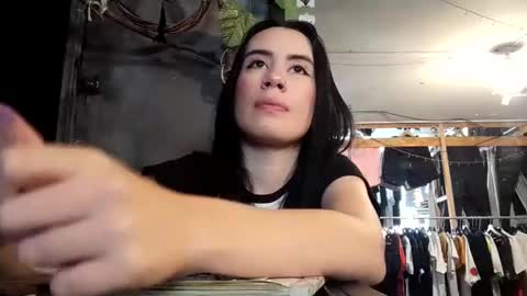 Snapshot of tara_joi chatting on December 3, 6:38 pm Tara online show from December 3, 6:38 pm