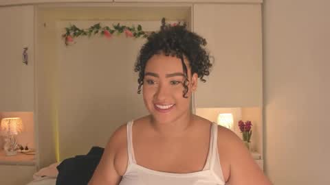  T A R A  online show from January 17, 4:17 am