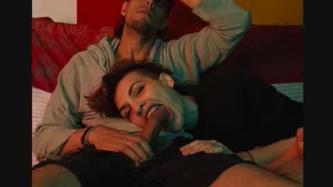 T  J   online show from January 15, 5:01 am