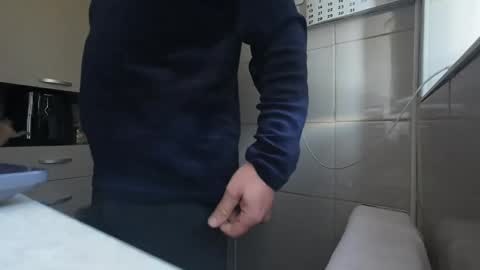 tarkan198 online show from January 10, 11:11 am