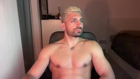 tarquit8 online show from September 11, 9:37 pm