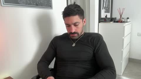 tarquit8 online show from February 15, 12:36 pm