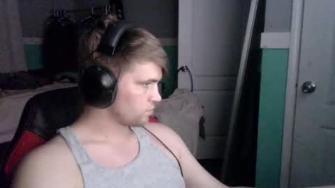 tarus333 online show from October 28, 12:58 am