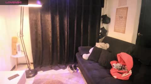 Snapshot of tarzanylobo chatting on January 29, 2:19 am Tarzan online show from January 29, 2:19 am