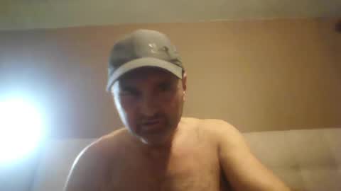 Snapshot of tarzeny77 chatting on January 6, 6:52 pm tarzeny77 online show from January 6, 6:52 pm
