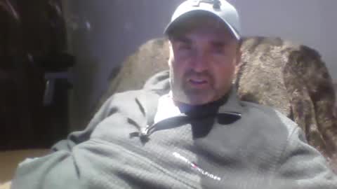 Snapshot of tarzeny77 chatting on February 26, 2:04 am tarzeny77 online show from February 26, 2:04 am