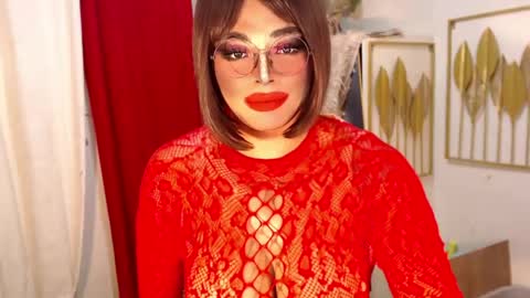 tashaa online show from April 17, 6:55 pm