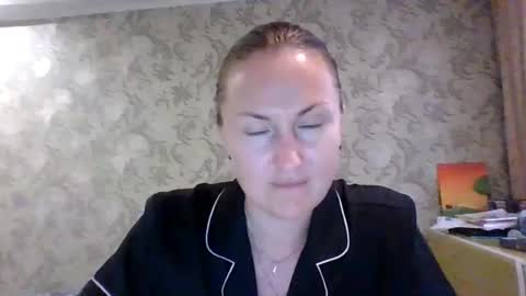 tasha light online show from June 3, 6:46 pm