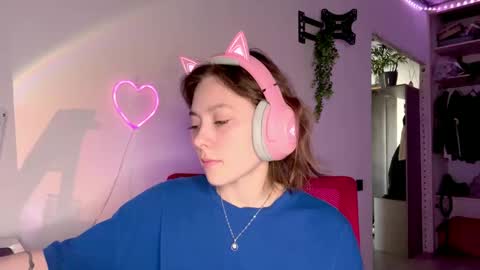 Darlin online show from May 13, 10:17 pm